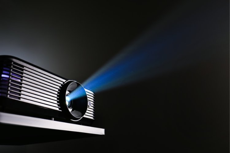 You are currently viewing Best Portable Projectors in 2024